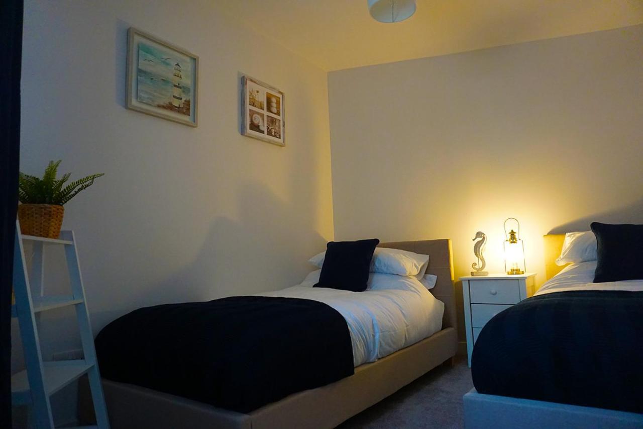 Staycation At Pine Cottage, A Newly Refurbished Holiday Cottage Goodwick Екстериор снимка